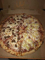 Little Caesars Pizza food