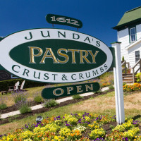 Junda's Pastry Crust Crumb food