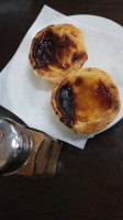 A Seara Pastelarias food