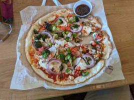 Mod Pizza Bridgeport food