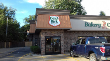 Donut Bank inside