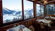 Maison Blanche Ski food