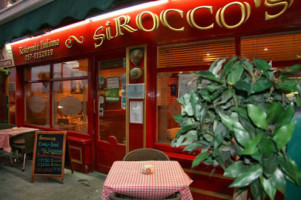 Siroccos outside