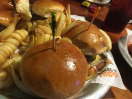 Hooters food