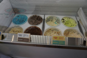 Beenie's Ice Cream food