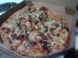 Domino's Pizza food