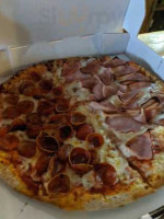 Vocelli Pizza food