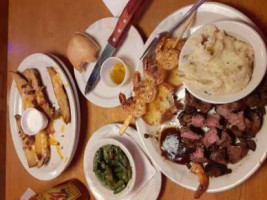 Logan's Roadhouse food