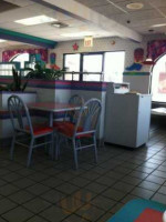 Taco Bell inside