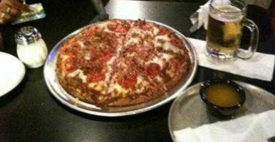 Tony Impellizzeri's Pizza food