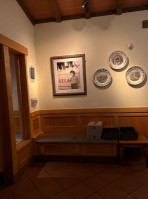 Olive Garden inside