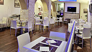 Cristal Bistrot Lounge inside