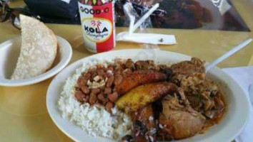 Caribbean Cravings food