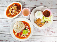 Aiman Tomyam food