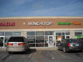 Wingstop outside