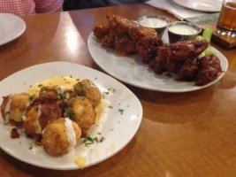 Copperhead Grille food