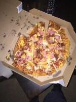 Dominos Pizza food