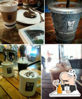 Bo's Coffee [samping Avenue] food