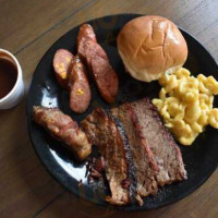 Ten50 Bbq food