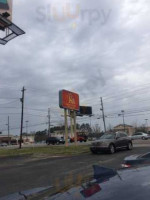 Curry Hut (highwood) outside