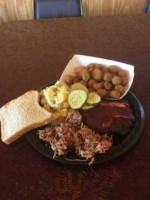 Jambo's Bbq Shack food