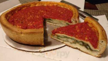 Puree's Pizza food