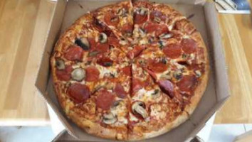 Domino's Pizza food