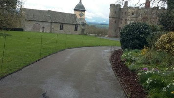 Stokesay Inn inside