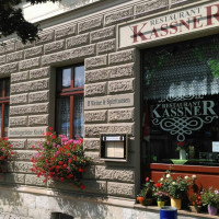 Kassner outside