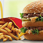 Mcdonald's Pesti Ut food