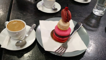 Histoire de Macaron - Patisserie Despres food