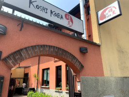 Koshi Koba outside