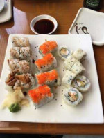 Sushi Itto food