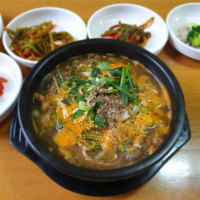 산중가든 food