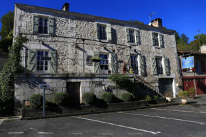 Les Jardins De Brantome outside