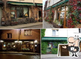 Insula Rest Art Cafe Outside