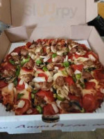 Ange's Pizza food