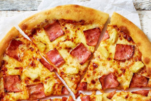 Pizza Hut food