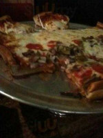 Ricco's Pizza food