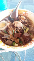 ก๋วยจั๊บรสเด็ด food