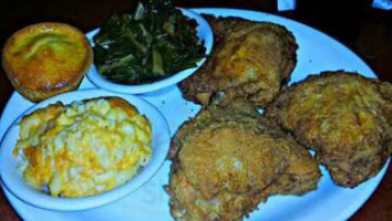 Gladys Knight Ron Winans Chicken And Waffles food