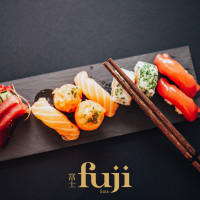 Bel. Ponto Restaurante E Sushi Bar food