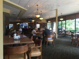 Ledgestone Golf Club inside