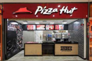 Pizza Hut inside