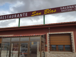 San Blas outside