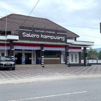 Rm Salero Kampuang outside