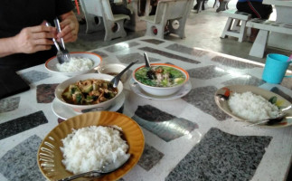 ร้านอาหารอ้วนโภชนา food