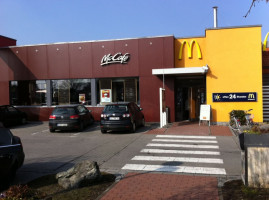 Mcdonald's outside