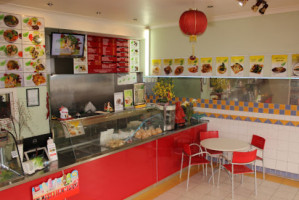 Asian Savour Broadview inside