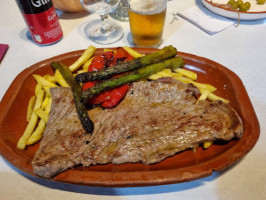 La Taverneta food